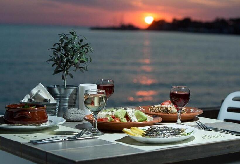 Olive Press Hotel & Apartments