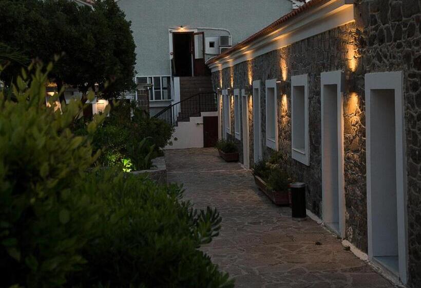 Olive Press Hotel & Apartments