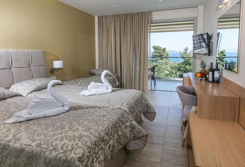 Paradise Lost Hotel Apartments