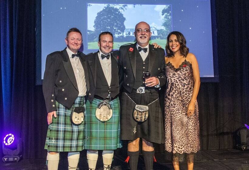 بنسيون The Ship Inn   Winner Best Hotel Experience 2024 Visit Scotland