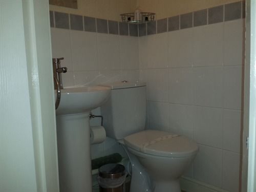 بنسيون Ascot House (adults Only)