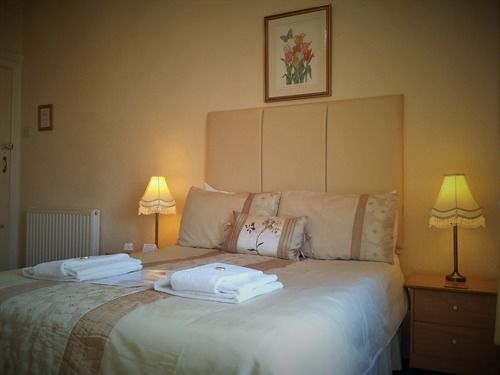 بنسيون Ascot House (adults Only)