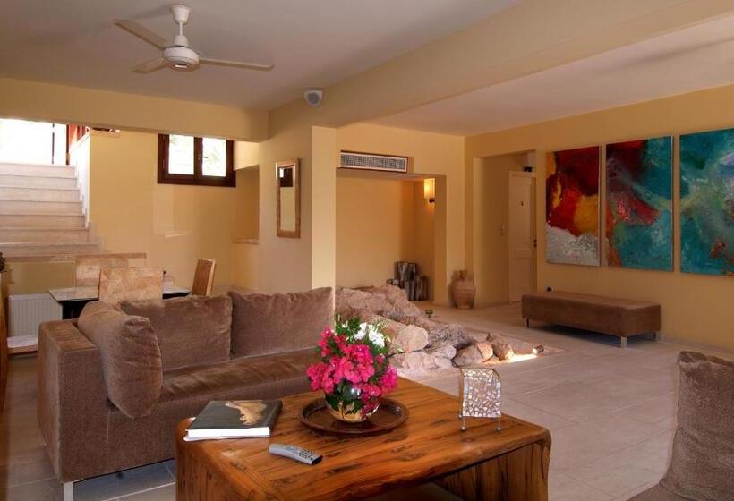 Rastoni Hotel Aegina