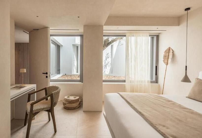 Senia Onar Hotels Collection