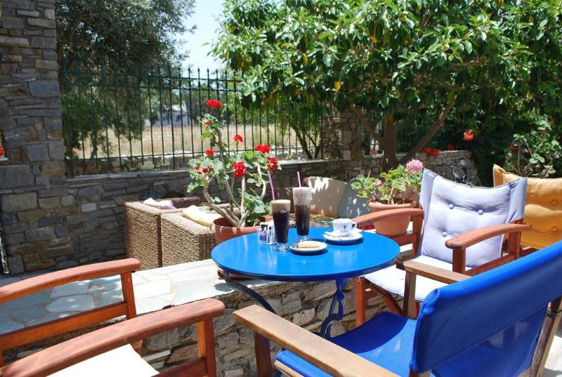 Siroco S Rooms And Studios