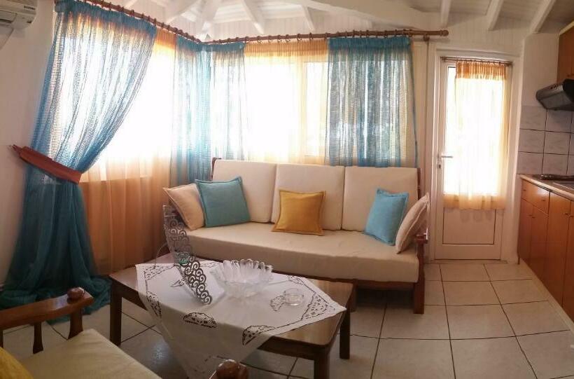 Stella Rooms