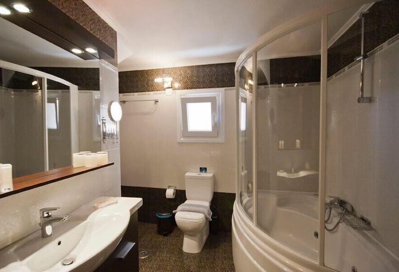 Sun Village Hotel Apartments