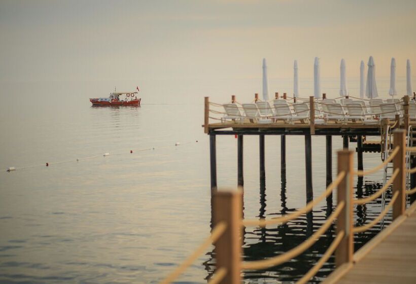 Thalia Beach Resort Hotel