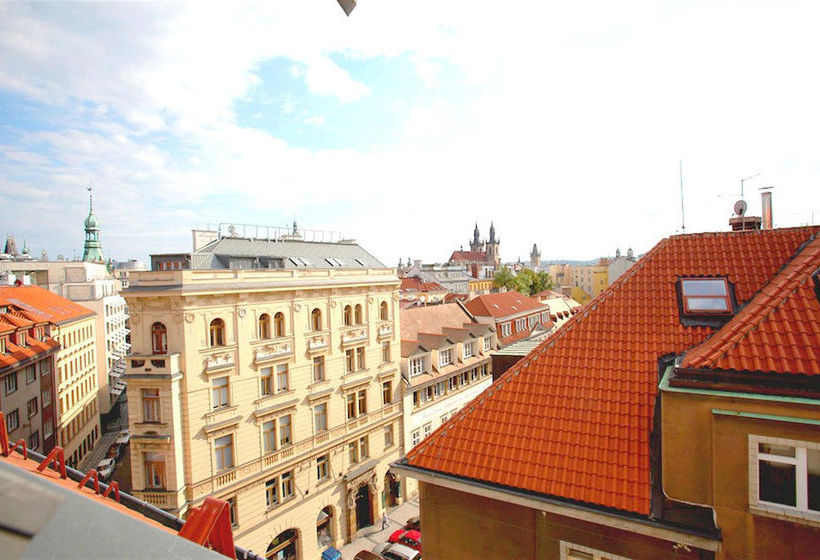 Travellers Hostel Dlouha