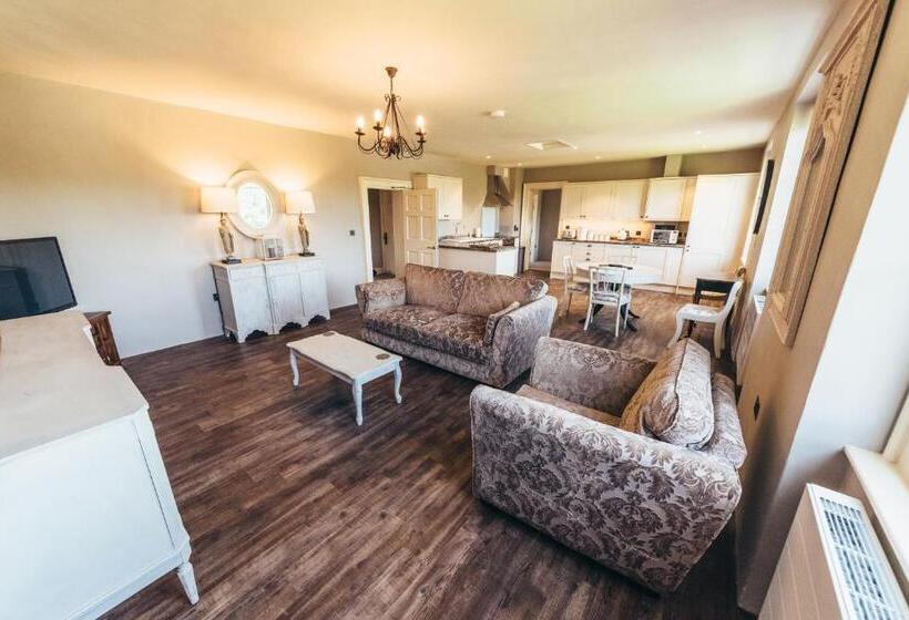 Birchover Bridgford Hall