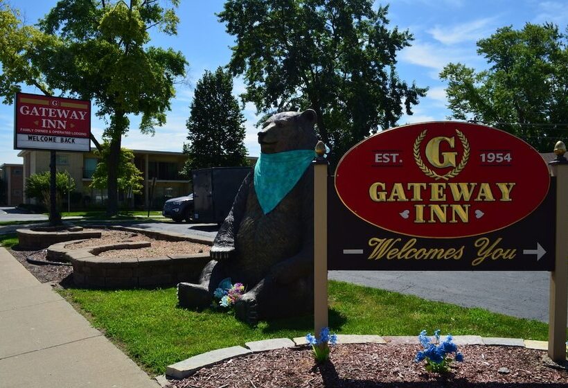 هاستل Gateway Inn