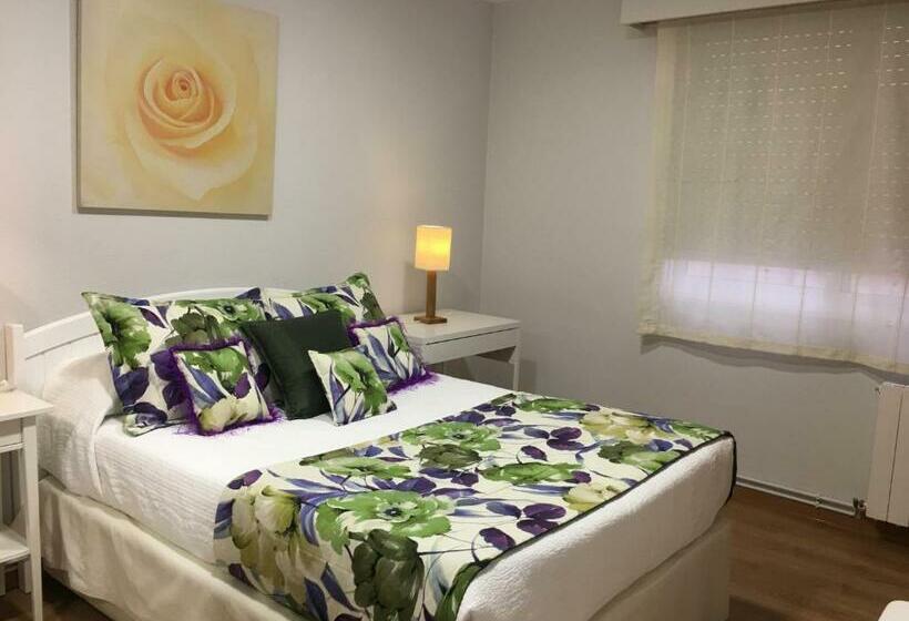 بنسيون Hostal Restaurante Alarico