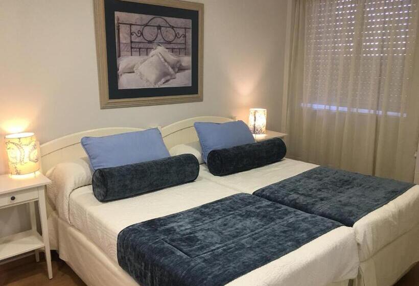 بنسيون Hostal Restaurante Alarico