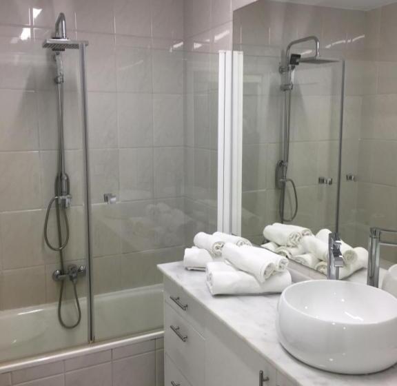 بنسيون Hostal Restaurante Alarico