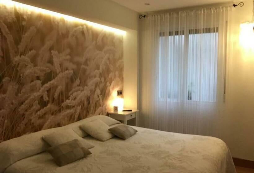 بنسيون Mélida Ostatua