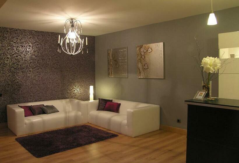 بنسيون Mélida Ostatua