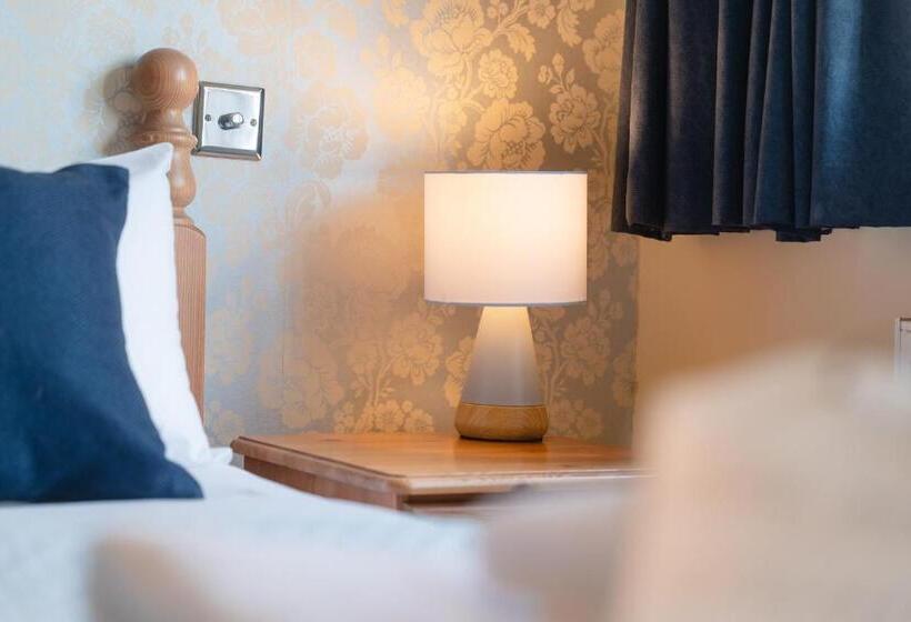 فندق صغير Fox And Hounds Llancarfan