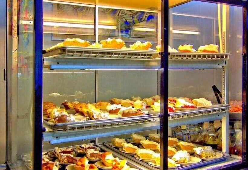 Lake Tiak O Khata Resort