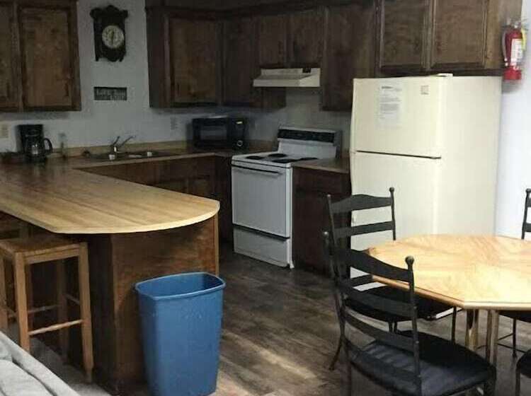 Lake Tiak O Khata Resort