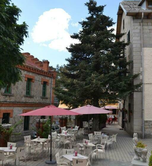 پانسیون Hostal Aribel Longinos