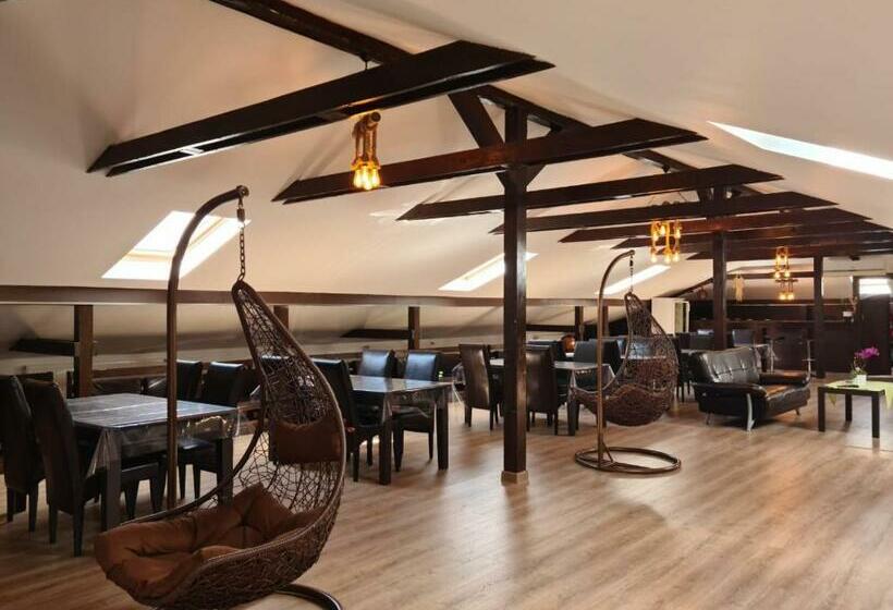 Пансион Ramona