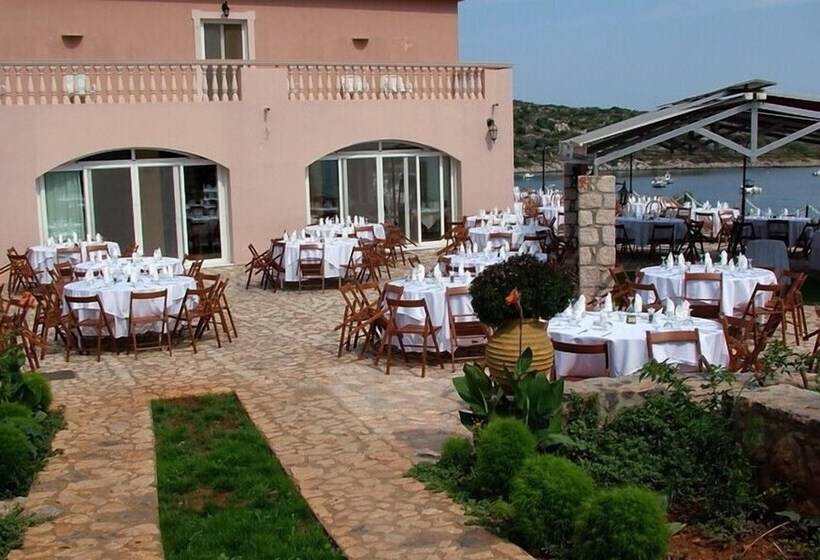 Annema Hotel And Restaurant