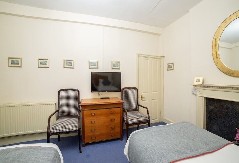 צימר Bailbrook Lodge