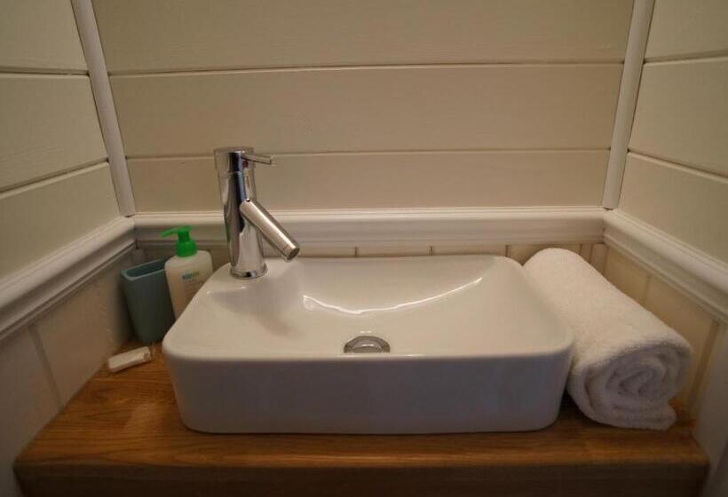 مبيت وإفطار The Masons Arms