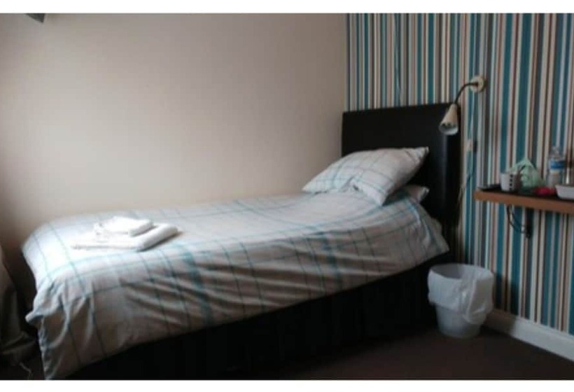 住宿加早餐 The Three Horseshoes