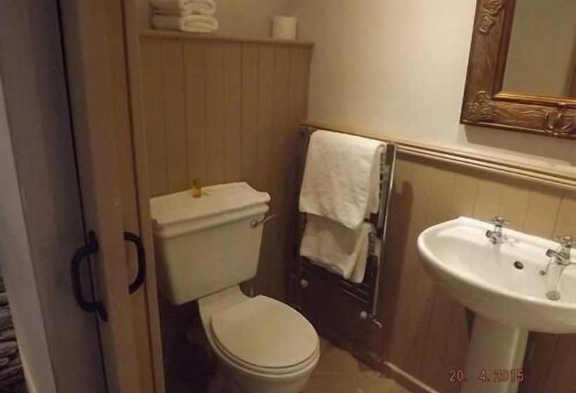 민박 White Hart Inn