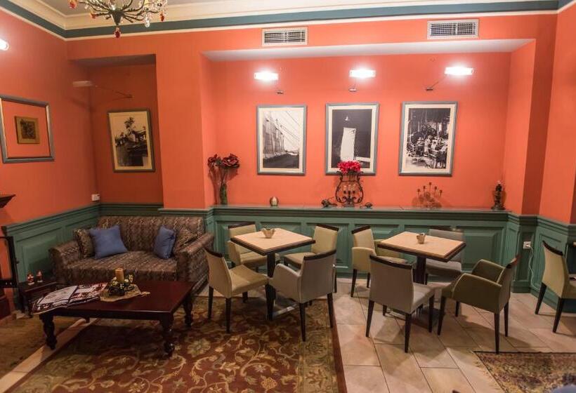 City Hotel Apollonion