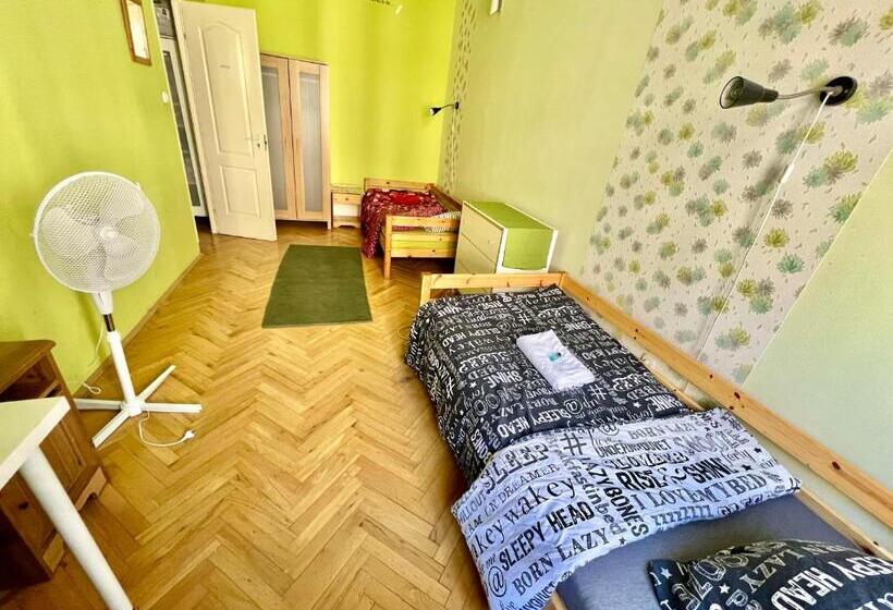 פונדק Jazzy Vibes Parliament Rooms And Ensuites