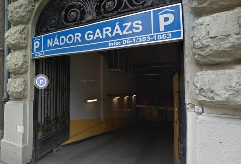 פונדק Jazzy Vibes Parliament Rooms And Ensuites