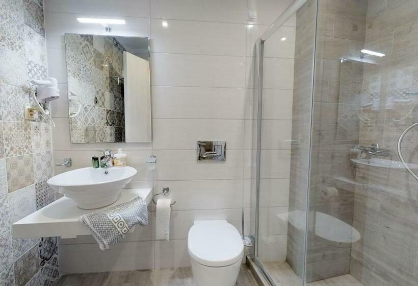 בית מלון כפרי Achilleas