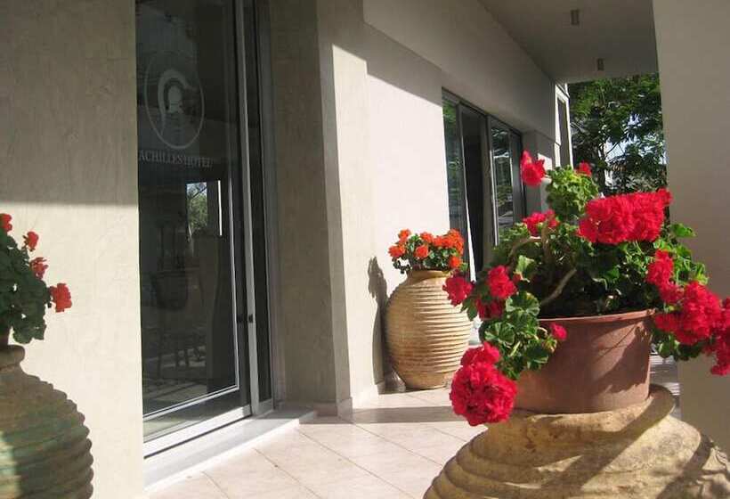 בית מלון כפרי Achilles