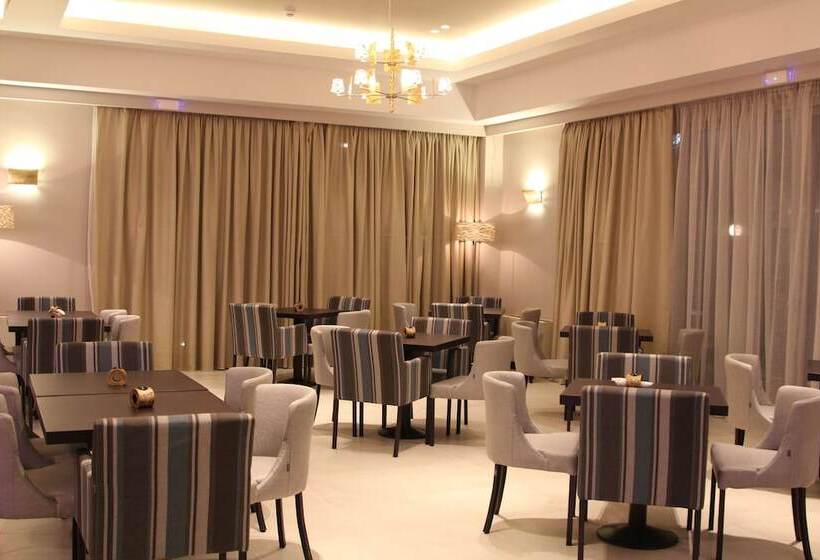 בית מלון כפרי Achilles