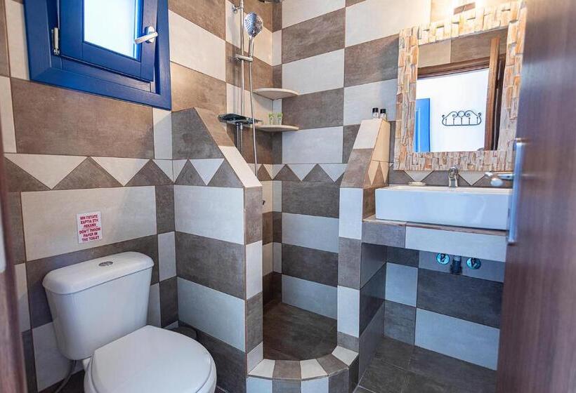 فندق Alexandros By The Beach   Serifos