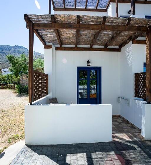 فندق Alexandros By The Beach   Serifos