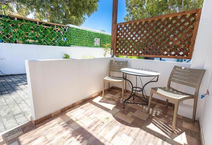 فندق Alexandros By The Beach   Serifos