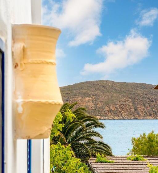 فندق Alexandros By The Beach   Serifos