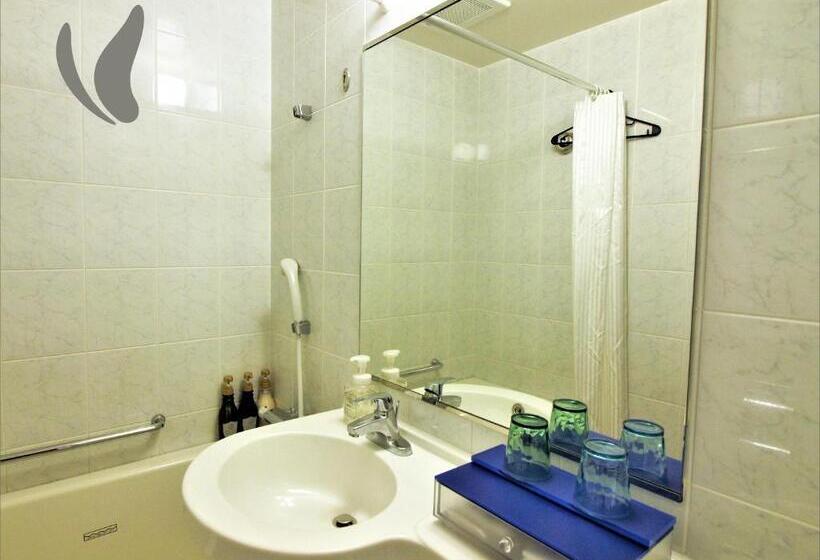 Almont Hotel Naha Omoromachi