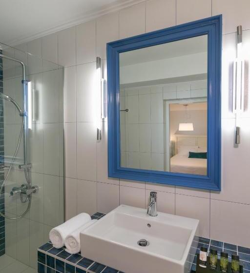 בית מלון כפרי Anaktorikon Boutique