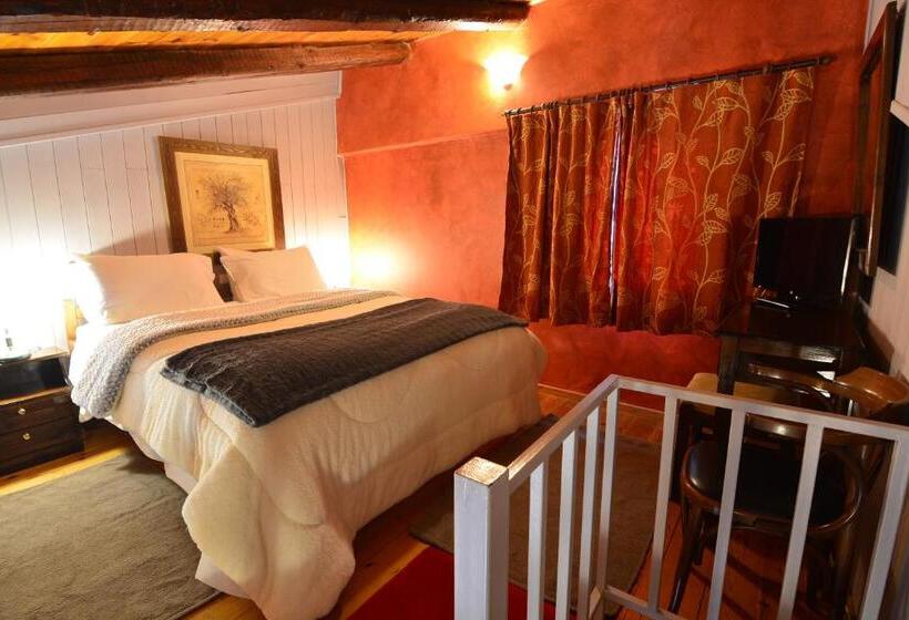 בית מלון כפרי Aphrodite's Inn Kalavrita