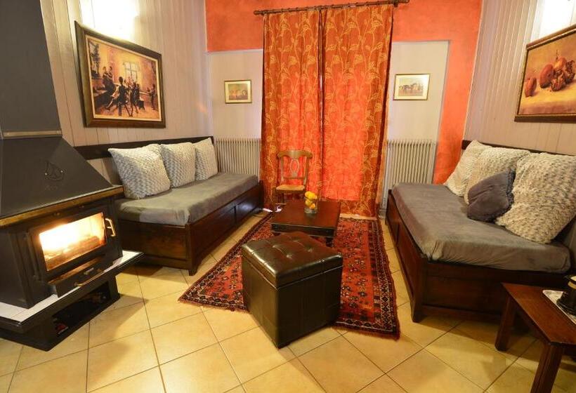 בית מלון כפרי Aphrodite's Inn Kalavrita