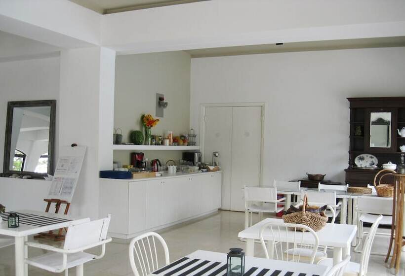 ホテル Apollon Resort