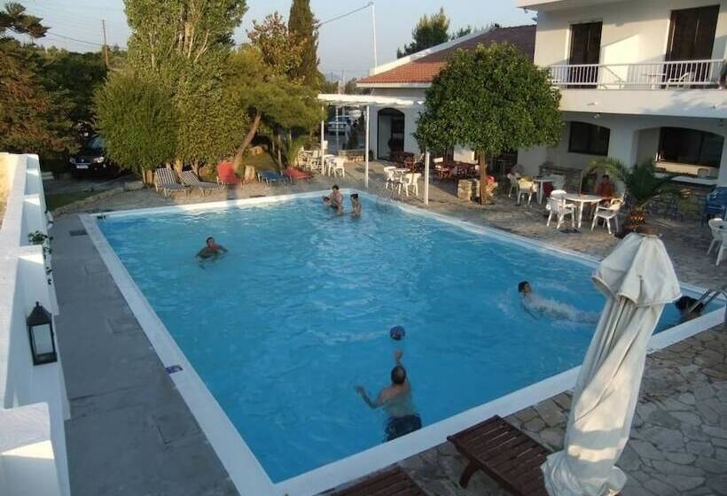 ホテル Apollon Resort