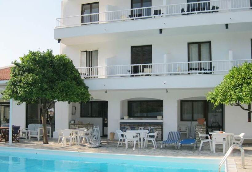 ホテル Apollon Resort