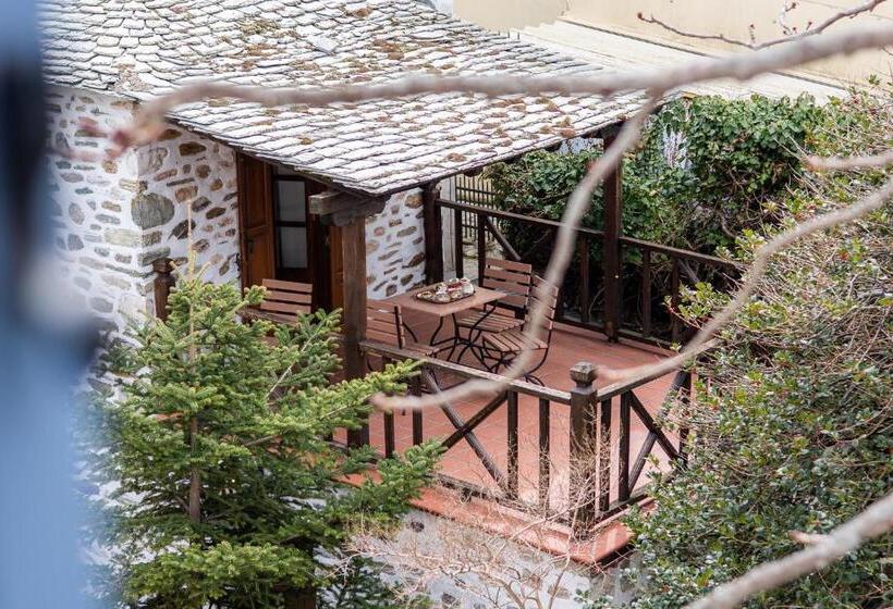 בית מלון כפרי Archontiko Naoumidi