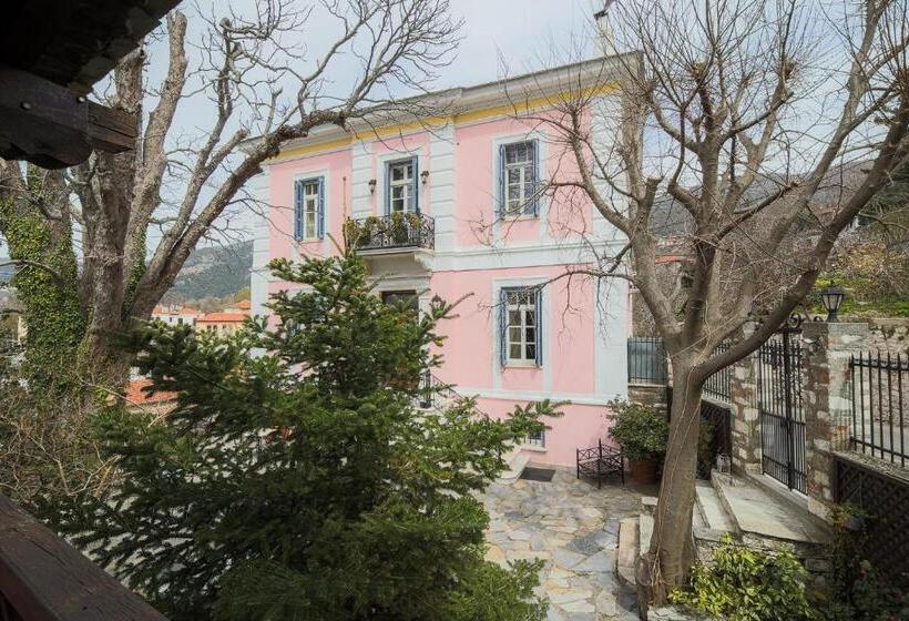 בית מלון כפרי Archontiko Naoumidi