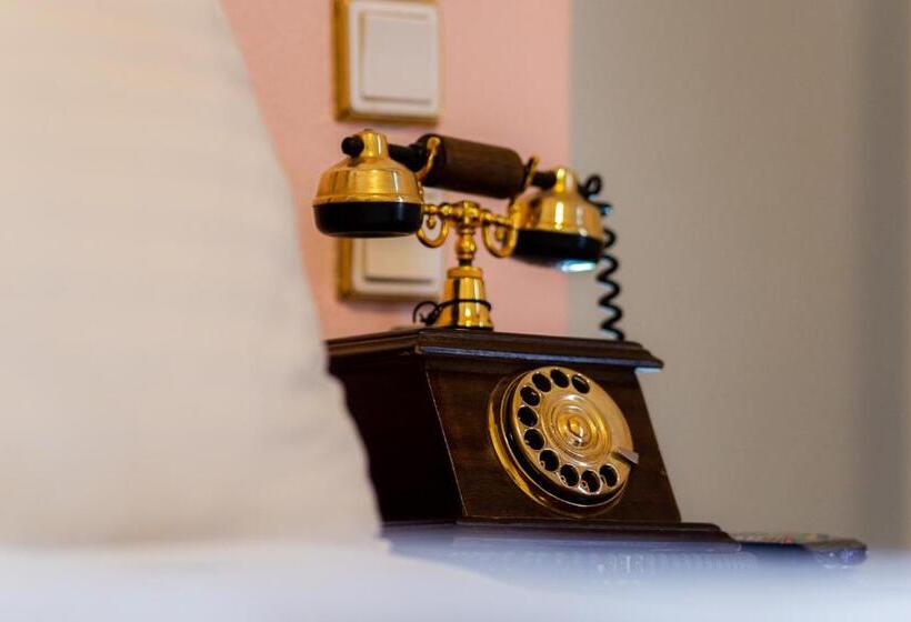 בית מלון כפרי Archontiko Naoumidi